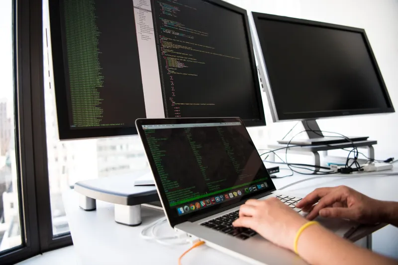 Your Productivity Dashboard Is Lying: The Hidden Cognitive Toll of Multi-Tool Cloud Workflows